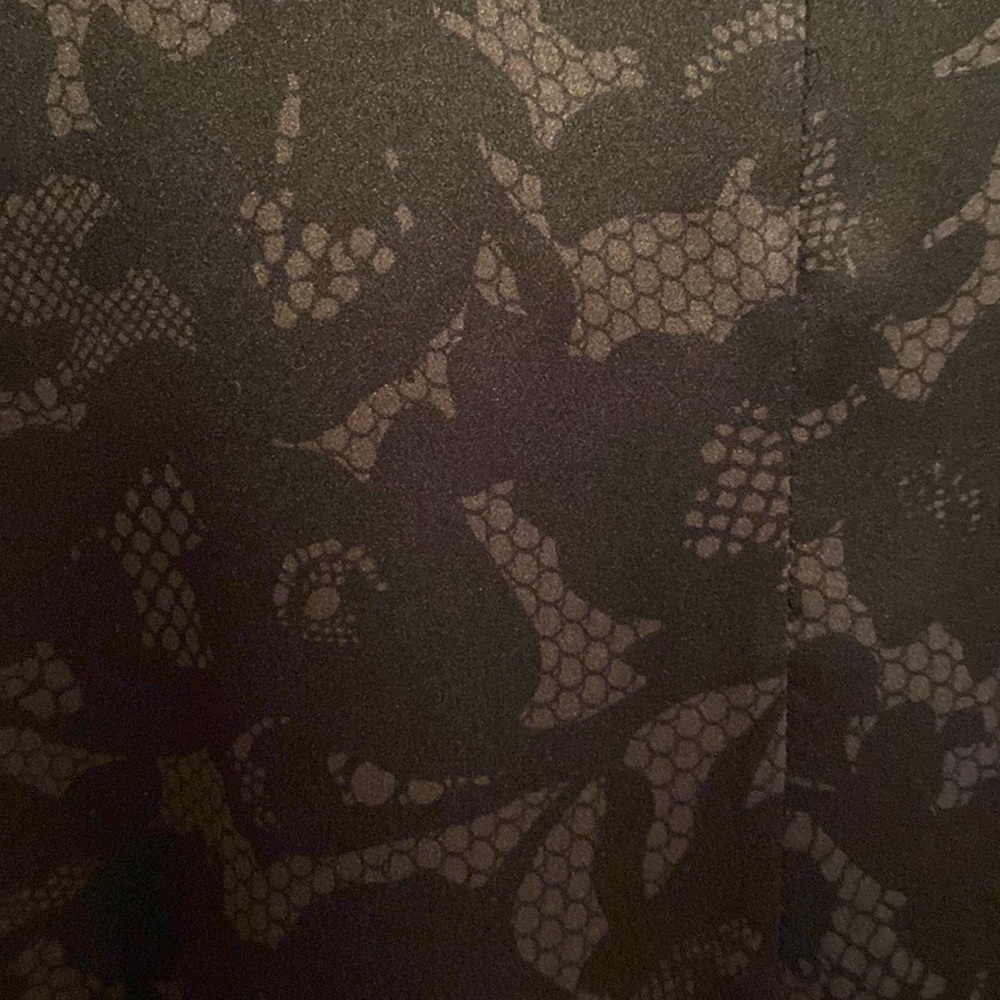 Black and purple silk print dress - Picture 4 of 4